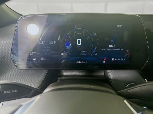 Used 2025 Chevrolet Equinox LT FWD image 19