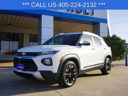 Used 2023 Chevrolet TrailBlazer LT image 1