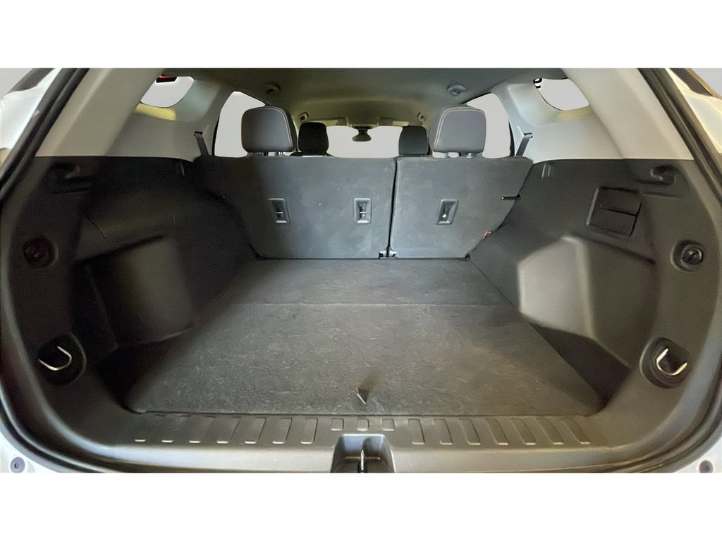 Used 2021 GMC Terrain SLE w/ Driver Convenience Package AWD/4WD image 16