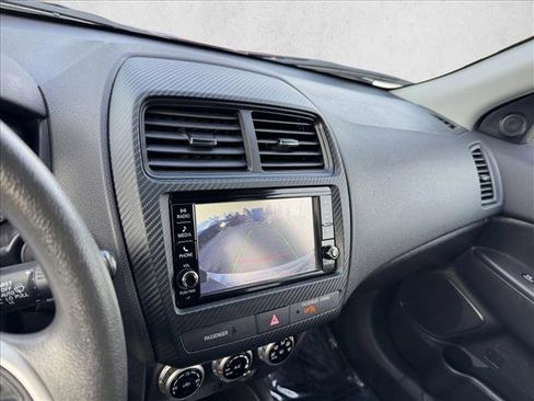 Used 2024 Mitsubishi Outlander Sport ES image 14