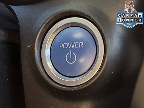 Used 2022 Toyota Sienna Platinum image 37