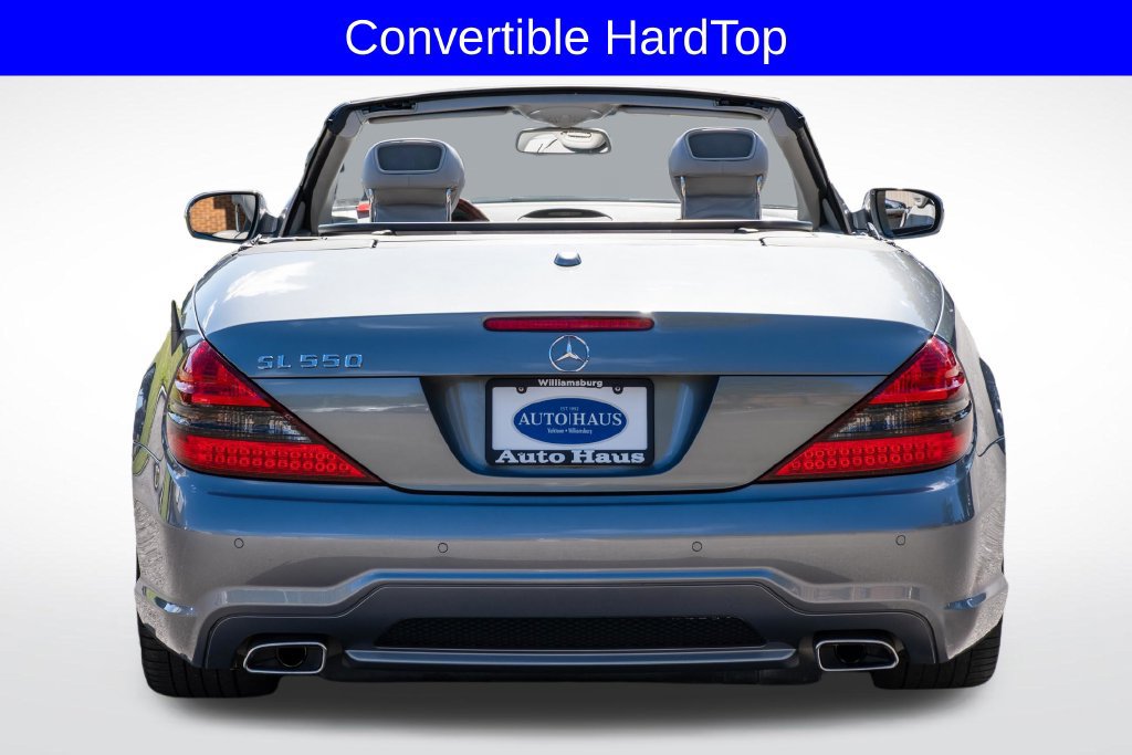 Used 2011 Mercedes-Benz SL 550 image 7