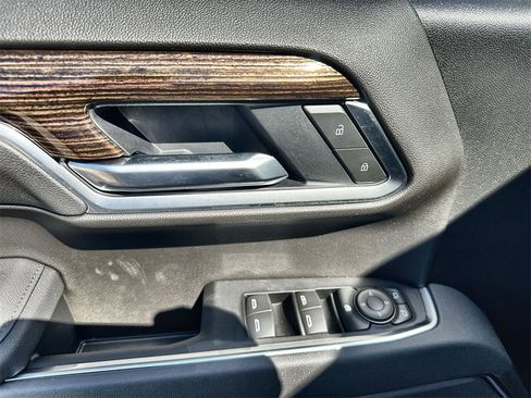 New 2026 GMC Sierra 1500 Elevation image 22