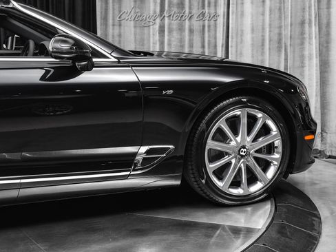 Used 2020 Bentley Continental GT V8 image 46