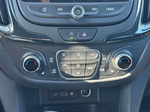 Used 2022 Chevrolet Equinox RS w/ RS Leather Package image 20