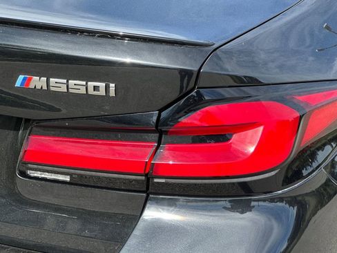 Used 2023 BMW M550i xDrive image 33