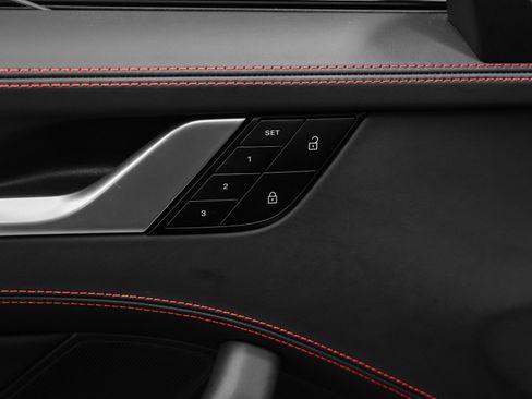 Used 2024 Porsche 911 Carrera 4S image 35