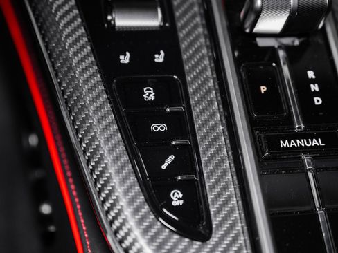 New 2026 Aston Martin V8 Vantage S image 34