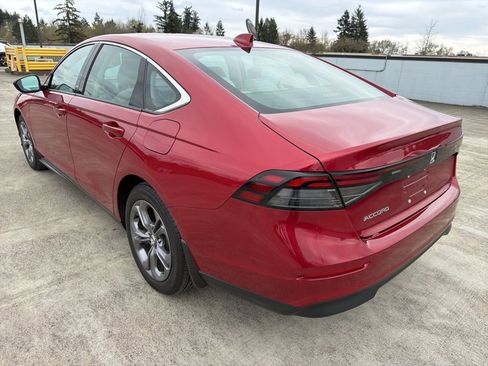 Used 2024 Honda Accord EX image 6
