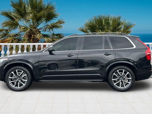 Used 2019 Volvo XC90 T5 Momentum image 8