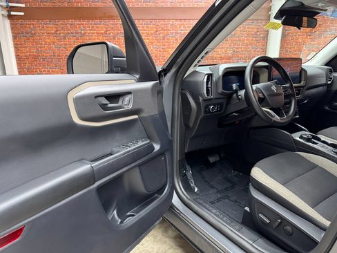 Certified 2025 Ford Bronco Sport Big Bend w/ Convenience Package AWD/4WD image 9
