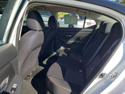 Certified 2021 Nissan Sentra SR w/ Trunk Package image 19