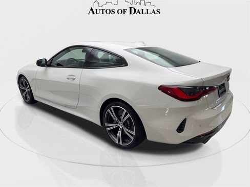 Used 2023 BMW 430i Coupe w/ Convenience Package image 9