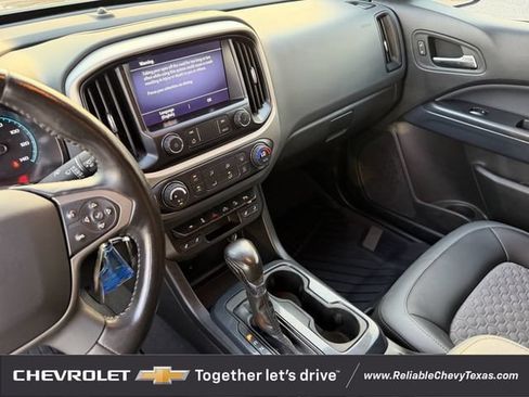 Used 2022 Chevrolet Colorado Z71 RWD image 18