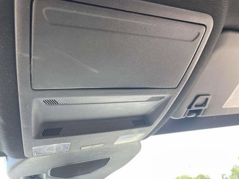 Used 2025 Ford Escape ST-Line Select AWD/4WD image 26