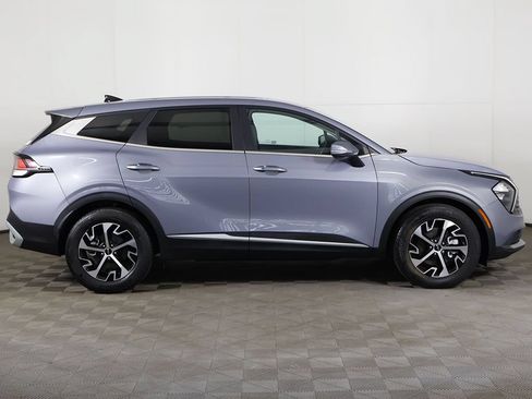 Used 2023 Kia Sportage EX FWD image 18