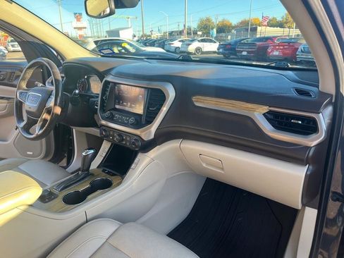 Used 2019 GMC Acadia Denali AWD/4WD image 24