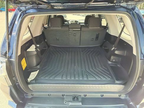 Used 2022 Toyota 4Runner SR5 AWD/4WD image 28