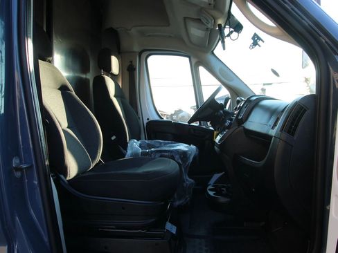 Used 2018 RAM ProMaster 2500 image 10