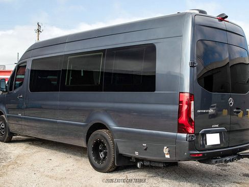 Used 2020 Mercedes-Benz Sprinter 3500 image 6