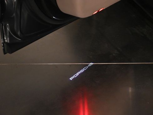 Used 2021 Porsche Taycan Turbo S image 26