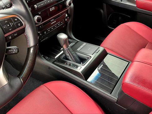 Used 2023 Lexus GX 460 Premium w/ Premium Package image 17