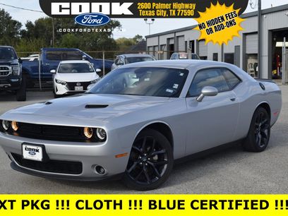 Used 2022 Dodge Challenger SXT w/ Blacktop Package