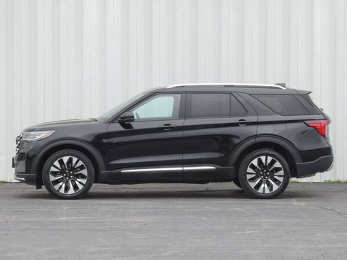 Used 2025 Ford Explorer Platinum w/ LUX Leather Package AWD/4WD image 41