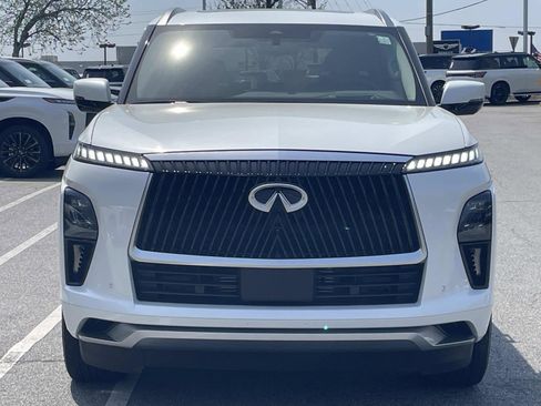 Used 2025 INFINITI QX80 Sensory AWD/4WD image 6