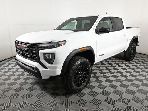 New 2026 GMC Canyon Elevation w/ Convenience Package image 1