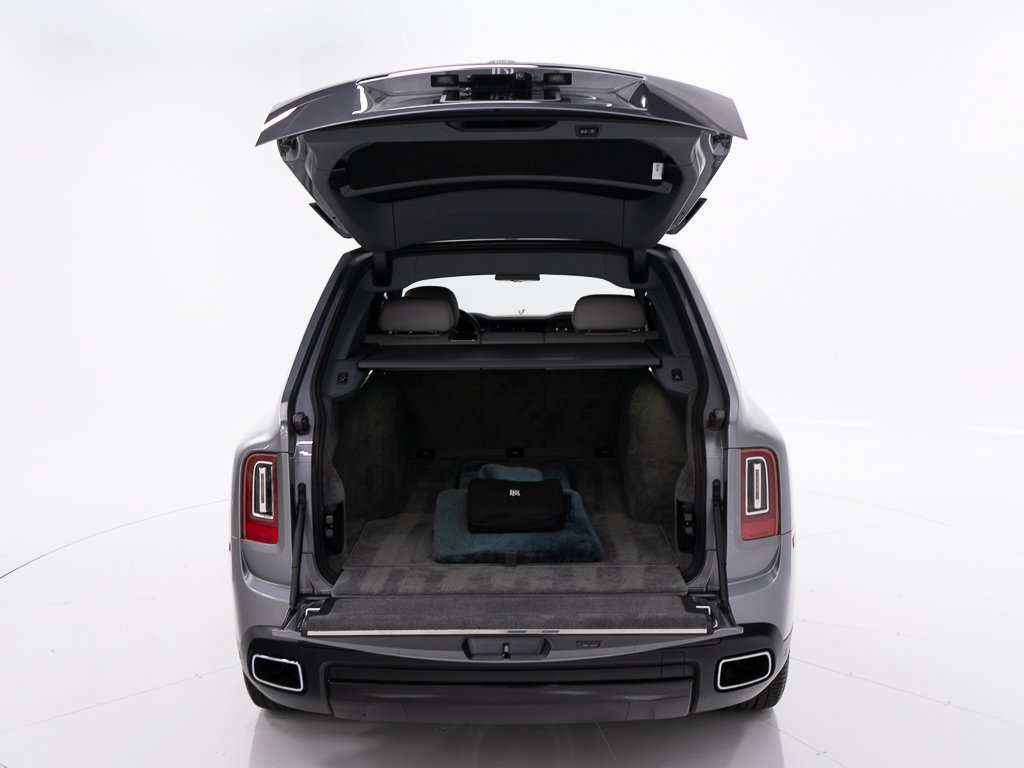 Certified 2023 Rolls-Royce Cullinan w/ Dark Exterior Package AWD/4WD image 51