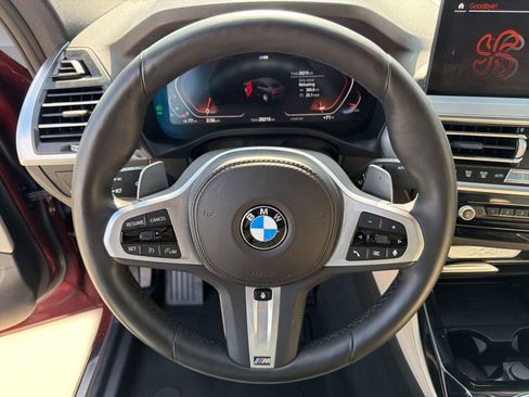 Certified 2024 BMW X4 xDrive30i w/ Premium Package image 15