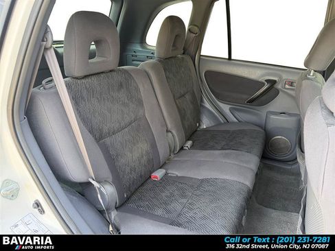 Used 2002 Toyota RAV4 4WD image 18