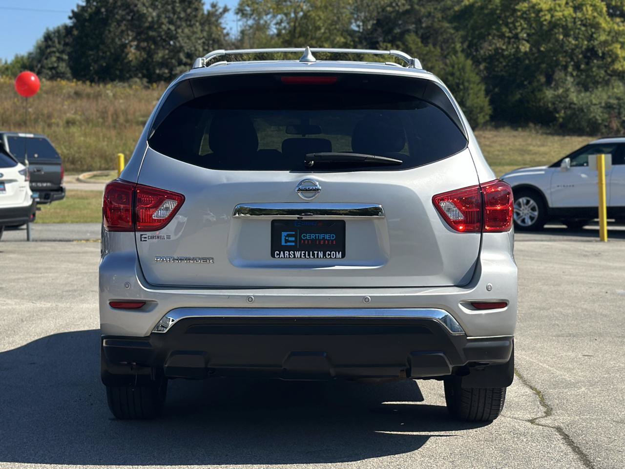 Used 2019 Nissan Pathfinder S FWD image 6