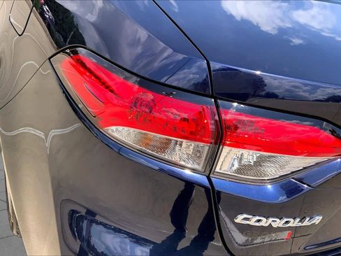 Used 2023 Toyota Corolla LE FWD image 27