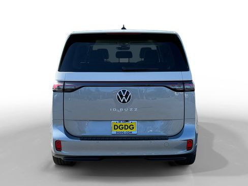 New 2025 Volkswagen ID. Buzz 1st Edition image 4