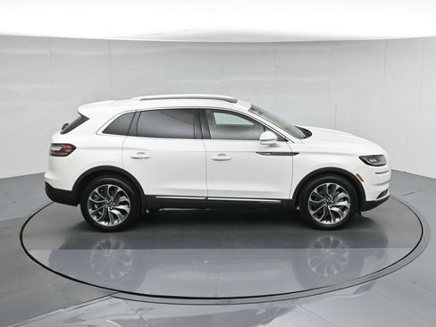 Used 2023 Lincoln Nautilus Reserve w/ Luxury Package AWD/4WD image 41