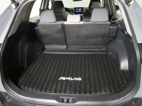 Used 2023 Toyota RAV4 XLE image 18