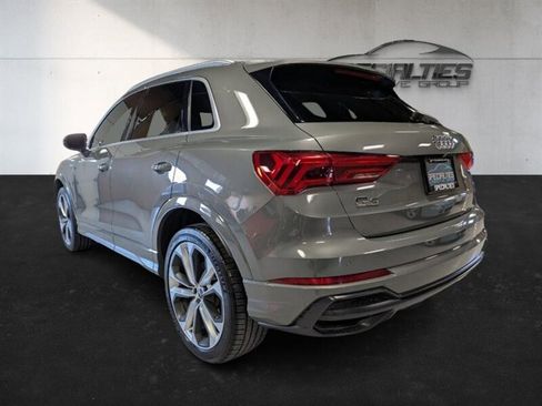 Used 2021 Audi Q3 2.0T Premium Plus w/ Premium Plus Package image 8