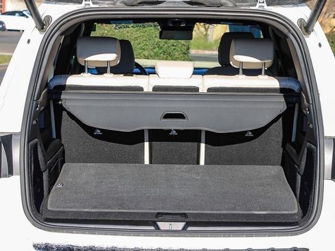 Certified 2025 Mercedes-Benz GLB 250 GLB 250 image 25