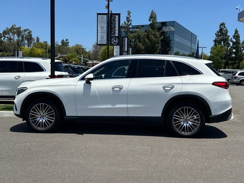 Used 2023 Mercedes-Benz GLC 300 4MATIC image 7