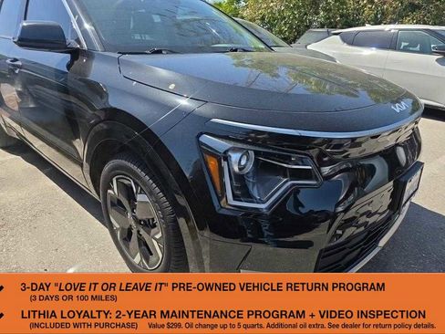 Used 2023 Kia Niro Wind FWD image 1