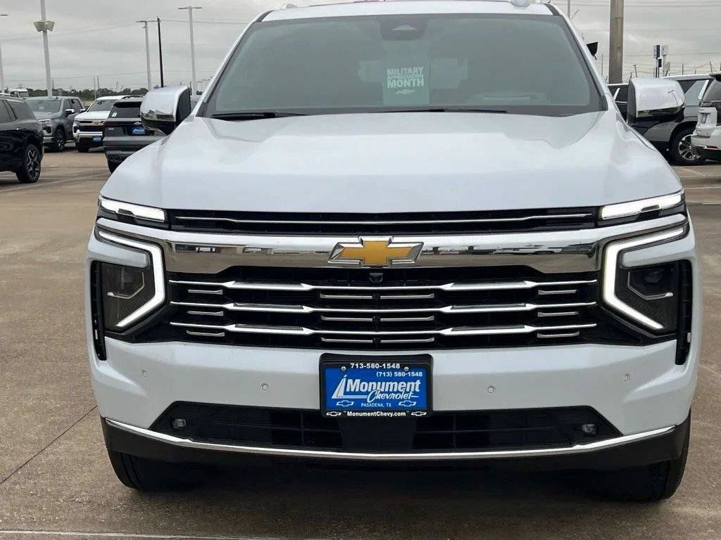 Used 2026 Chevrolet Tahoe Premier RWD image 3