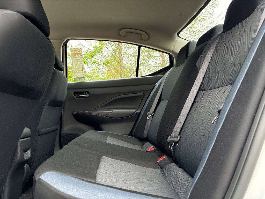 Used 2025 Nissan Versa SV FWD image 20