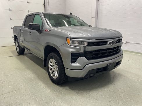 Certified 2024 Chevrolet Silverado 1500 RST image 2