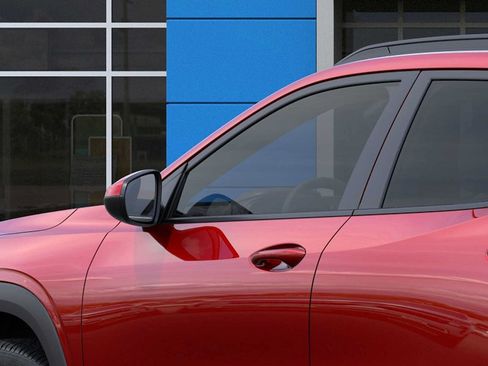 New 2026 Chevrolet Trax LT FWD image 12
