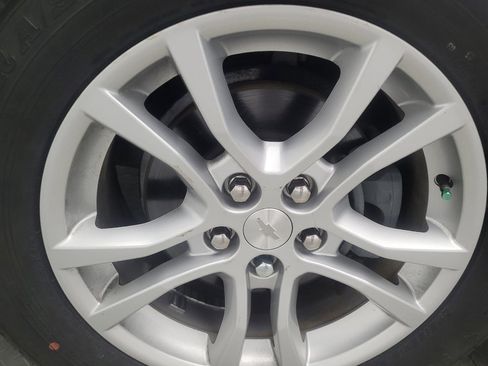 Used 2015 Chevrolet Camaro LS image 31