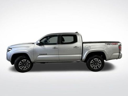 Used 2023 Toyota Tacoma TRD Sport image 14