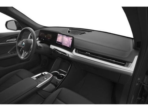 Used 2026 BMW X2 xDrive28i w/ Technology Package image 18