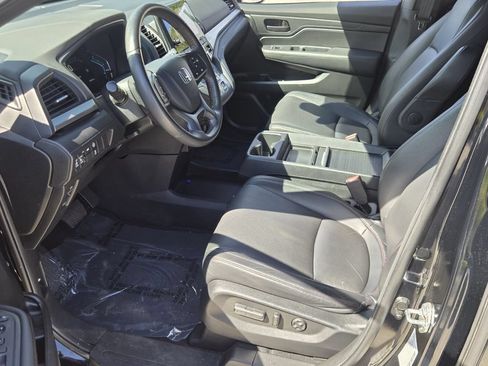 Certified 2024 Honda Odyssey Sport image 10